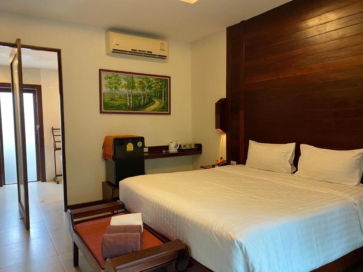 T-Villa Phuket Nai Yang Beach Suwannaphum Exterior photo