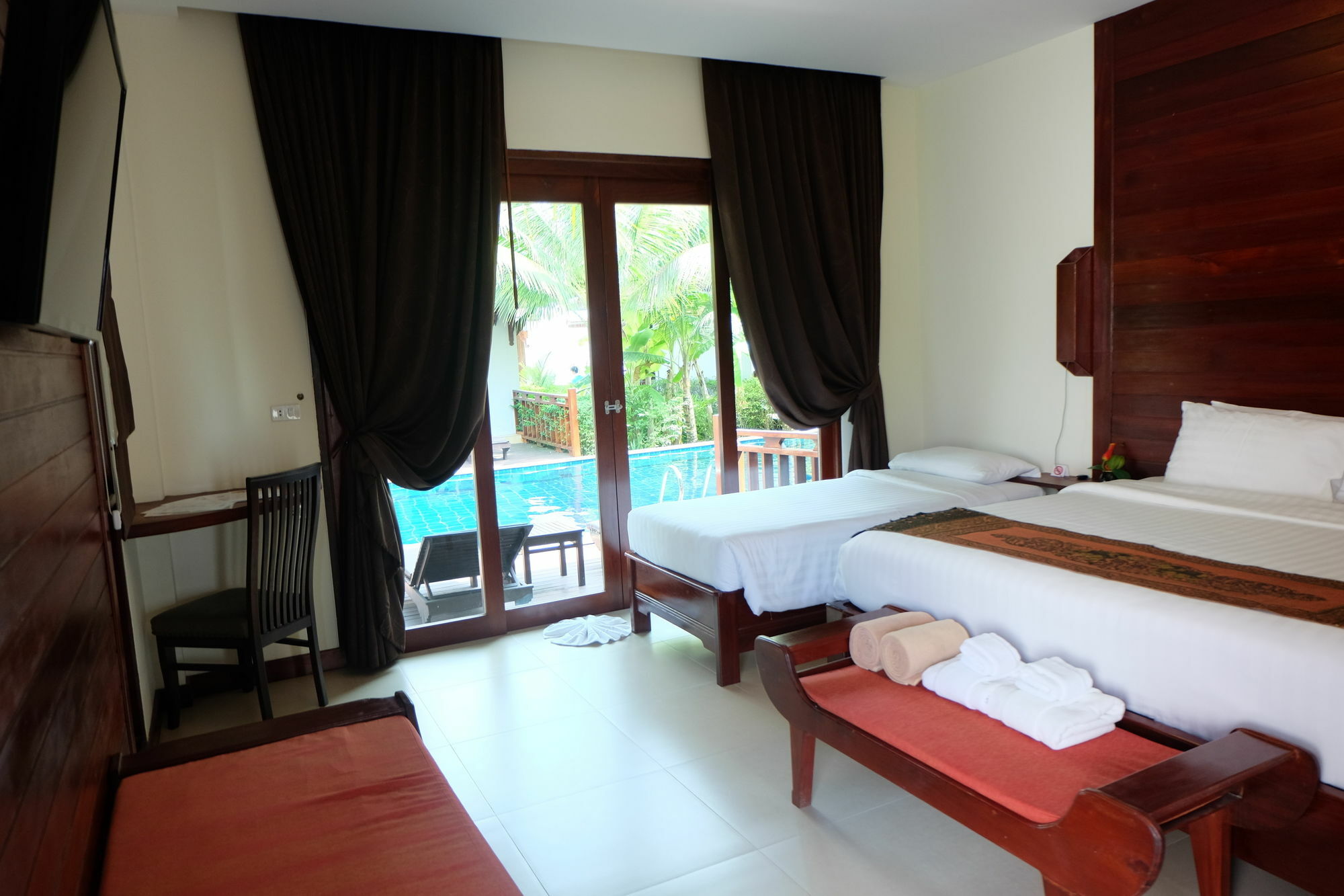 T-Villa Phuket Nai Yang Beach Suwannaphum Exterior photo
